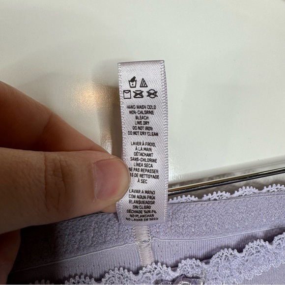 Skims Pointelle Hot Shorts in Lavender Size Large - Picture 7 of 7